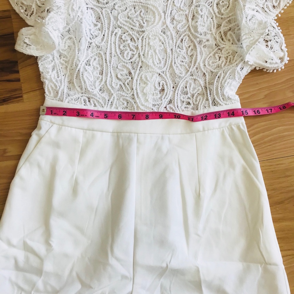 New Lace Bodice Ruffle Trim Romper - Picture 5 of 6